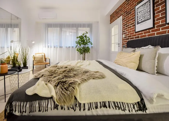 Reflexions - Wonderful 1 Bedroom In The Cente Apartment