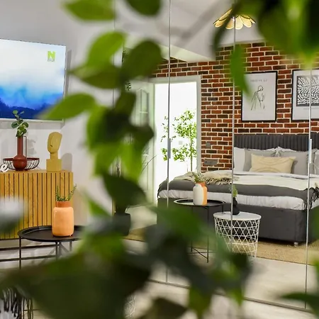 Reflexions - Wonderful 1 Bedroom In The Cente Βουκουρέστι