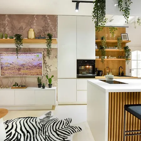 Reflexions - Wonderful 1 Bedroom In The Cente