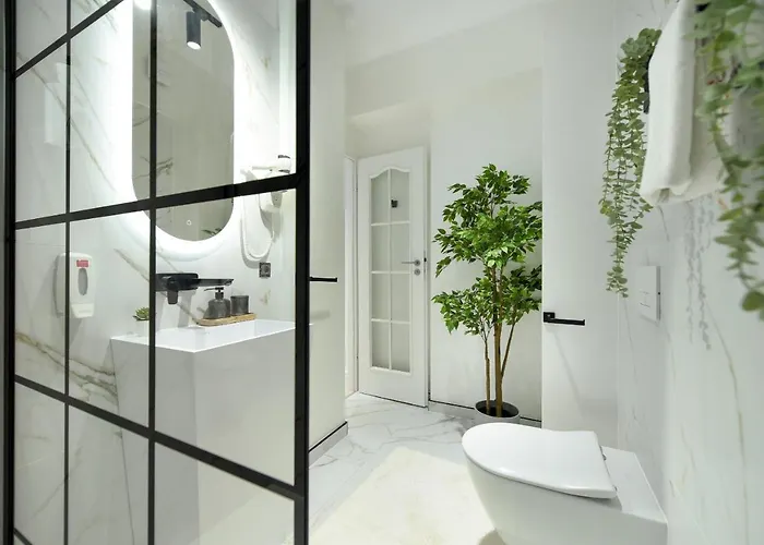 Reflexions - Wonderful 1 Bedroom In The Cente Lägenhet *