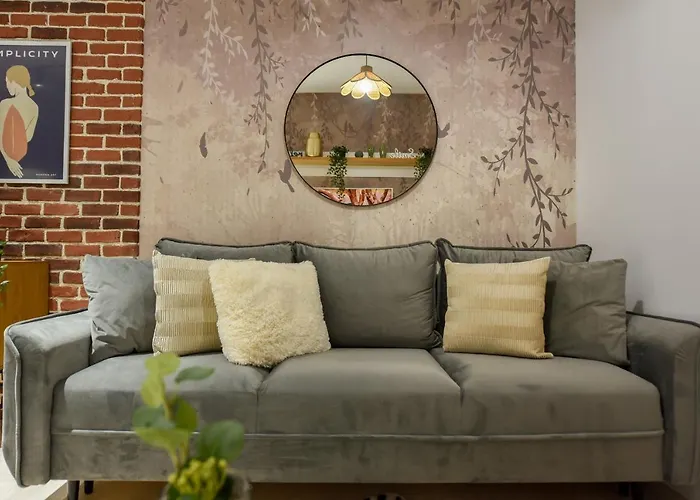 Reflexions - Wonderful 1 Bedroom In The Cente Апартаменти Бухарест